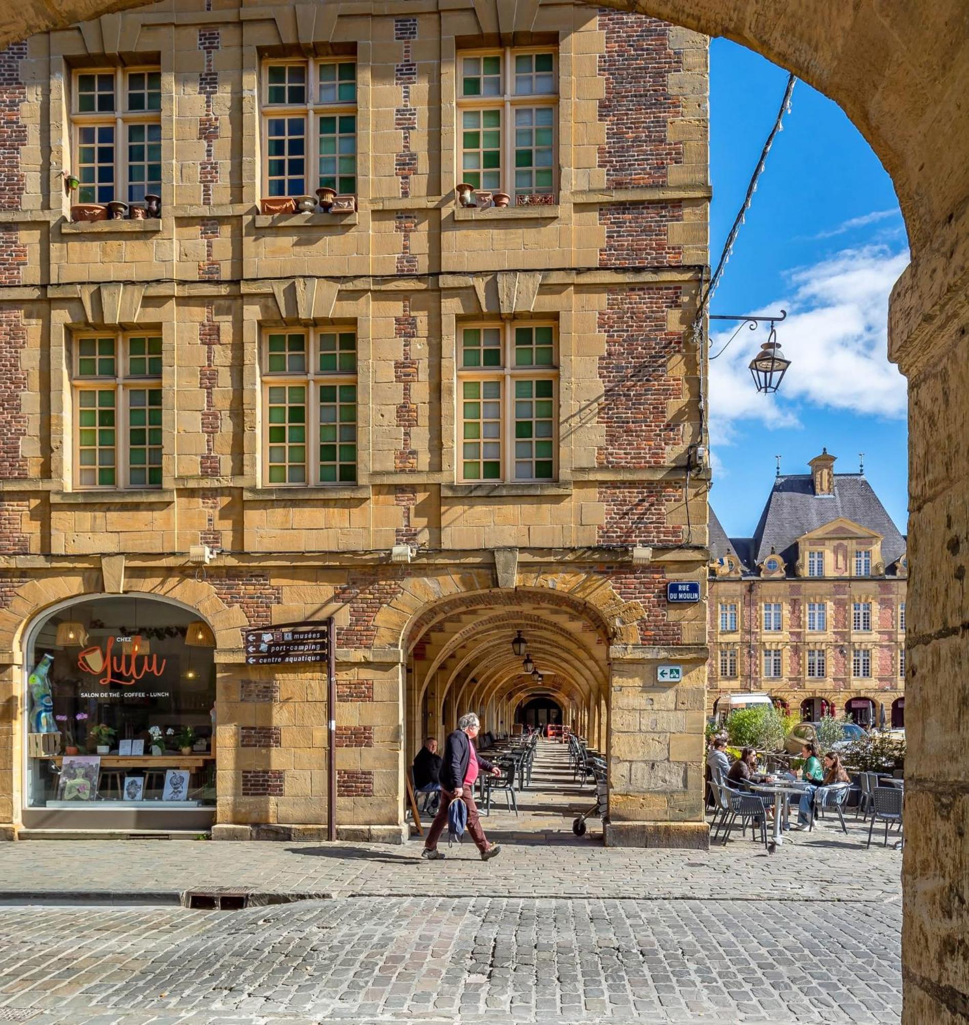 Le Petit Ardennais Charleville-Mezieres Ngoại thất bức ảnh