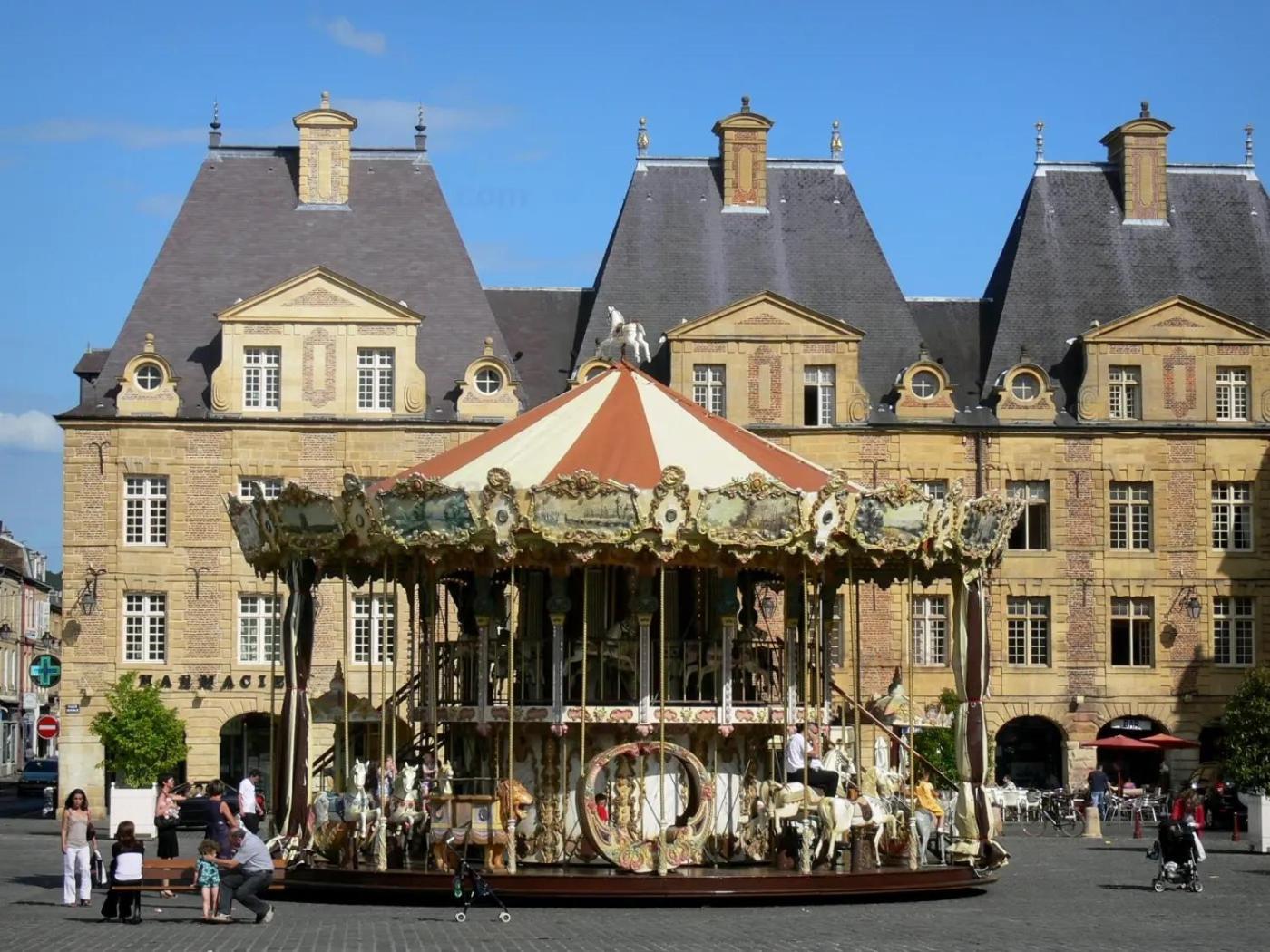 Le Petit Ardennais Charleville-Mezieres Ngoại thất bức ảnh
