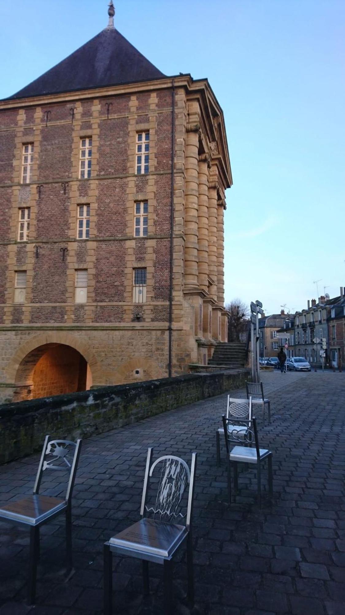 Le Petit Ardennais Charleville-Mezieres Ngoại thất bức ảnh